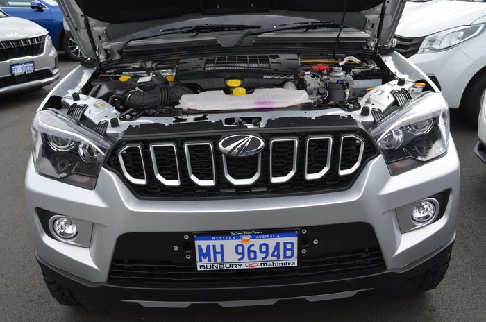 2022 Mahindra PIK-UP S6+