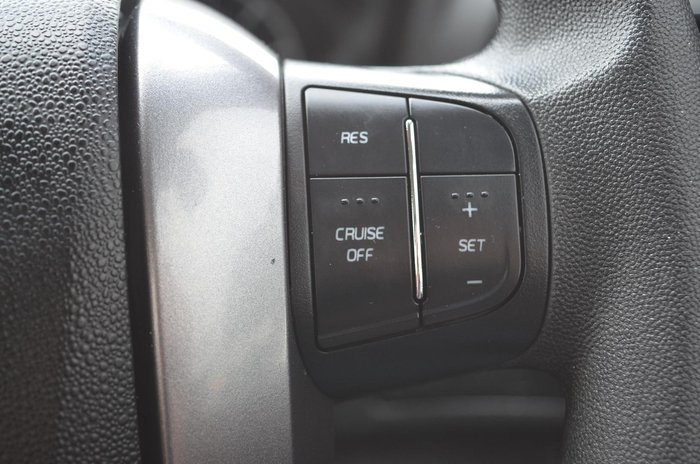 2022 Mahindra PIK-UP S6+