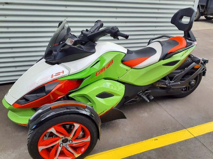 2014 Can-Am Spyder RSS SE5 Spyder RSS