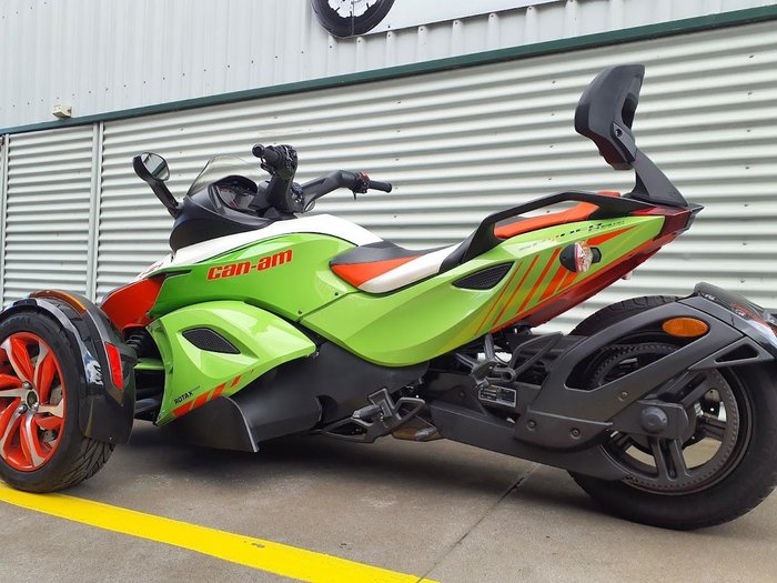 2014 Can-Am Spyder RSS SE5 Spyder RSS