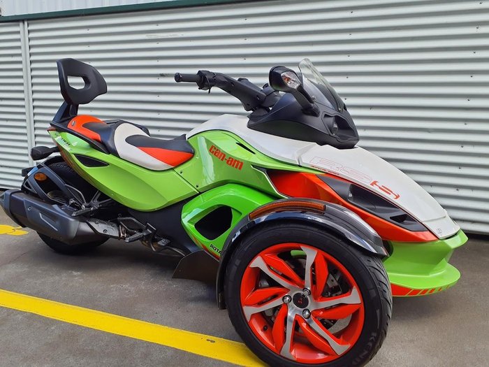 2014 Can-Am Spyder RSS SE5 Spyder RSS
