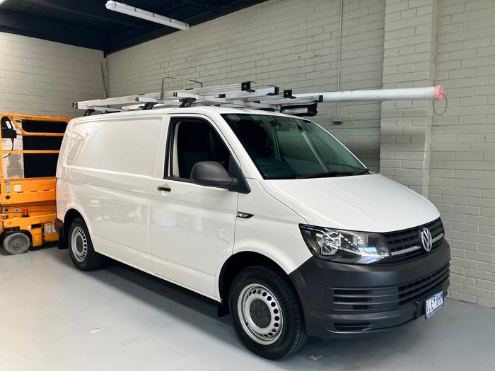 2017 Volkswagen Transporter TDI250 Runner T6 MY17 Candy White