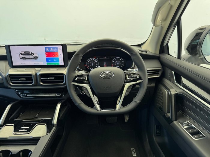 2025 LDV D90 Executive