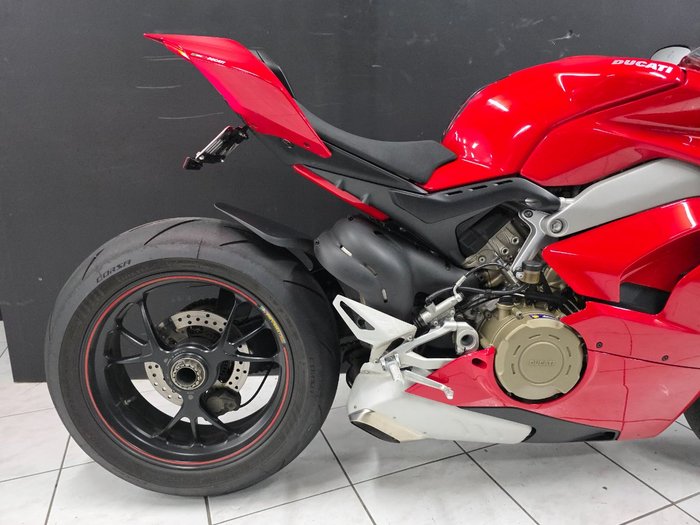 2019 DUCATI PANIGALE V4 Red