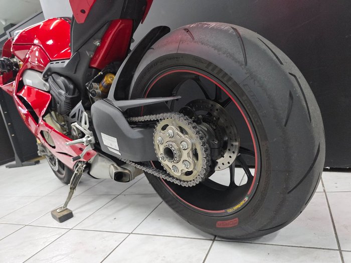 2019 DUCATI PANIGALE V4 Red