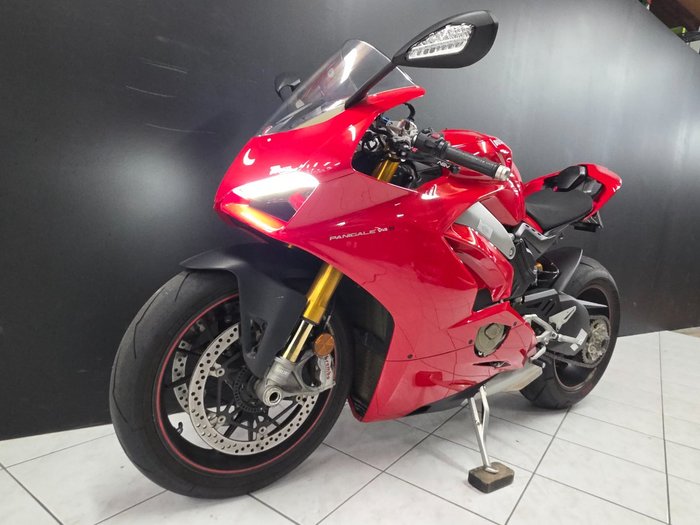 2019 DUCATI PANIGALE V4 Red