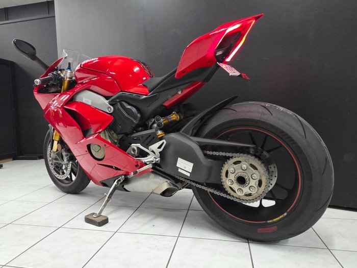 2019 DUCATI PANIGALE V4 Red