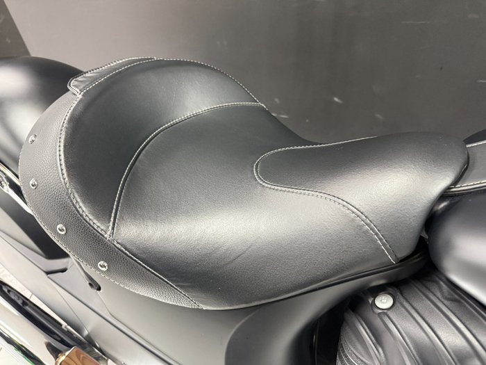 2016 INDIAN CHIEFTAIN DARK HORSE Black