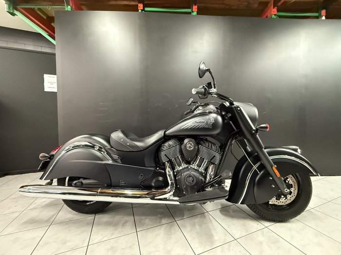 2016 INDIAN CHIEFTAIN DARK HORSE Black