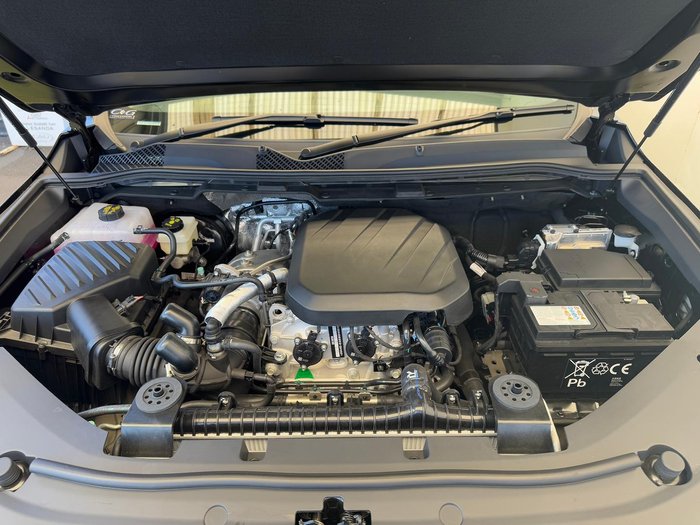 2025 LDV D90 Executive