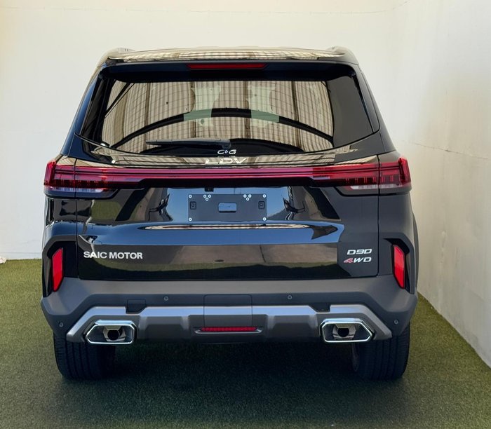 2025 LDV D90 Executive