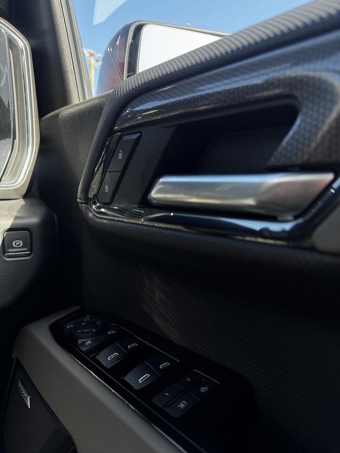 2025 Chevrolet Silverado 1500 ZR2 W/Tech Pack T1 MY24 4X4 Red Hot