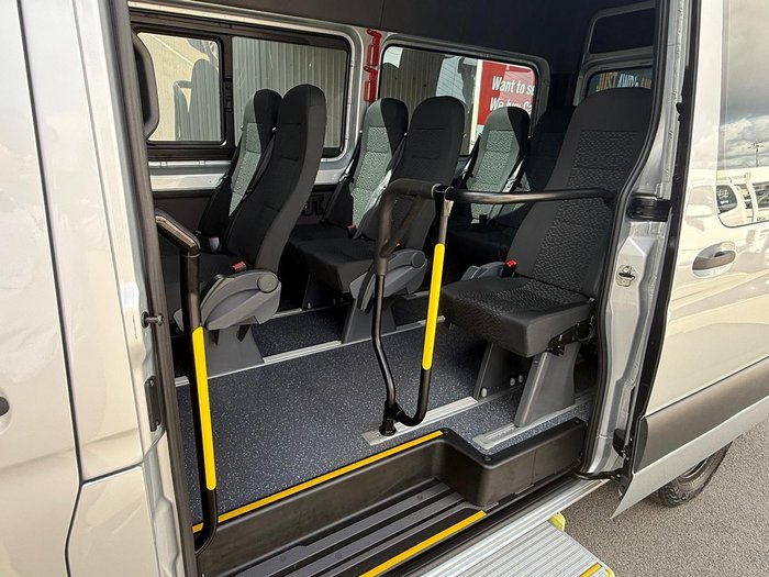 2020 Mercedes-Benz Sprinter 416 Transfer