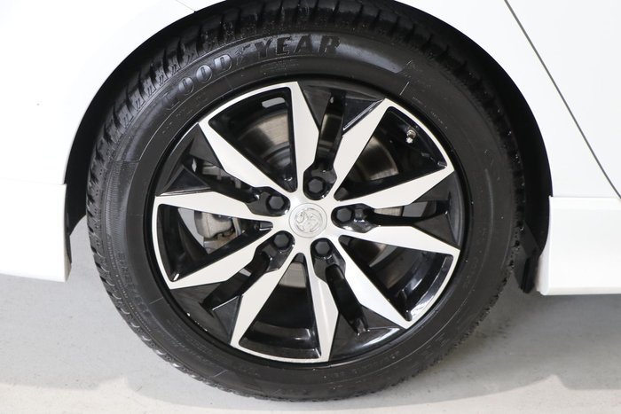 2018 Holden Commodore RS