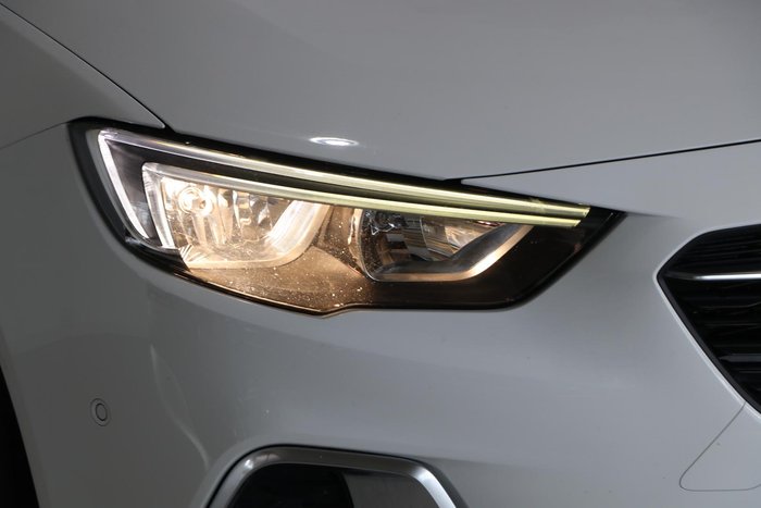 2018 Holden Commodore RS