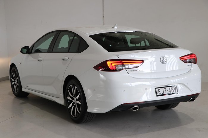 2018 Holden Commodore RS