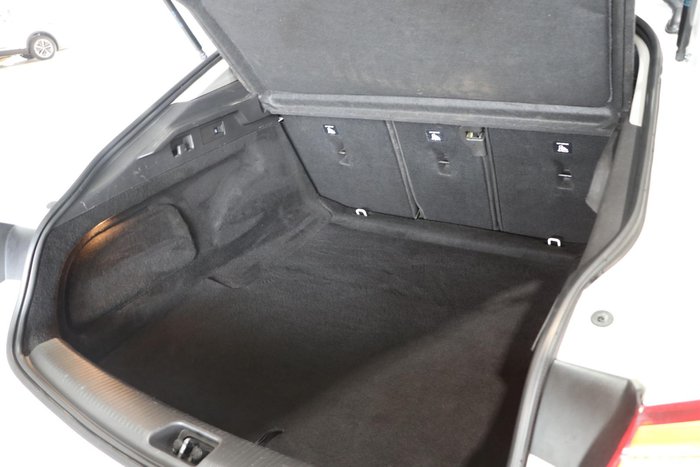 2018 Holden Commodore RS