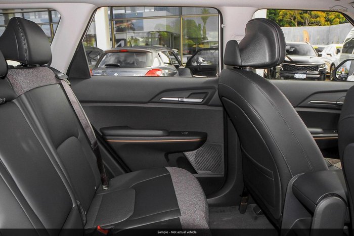 2025 Kia EV5 Air Standard Range OVc MY26 Clear White