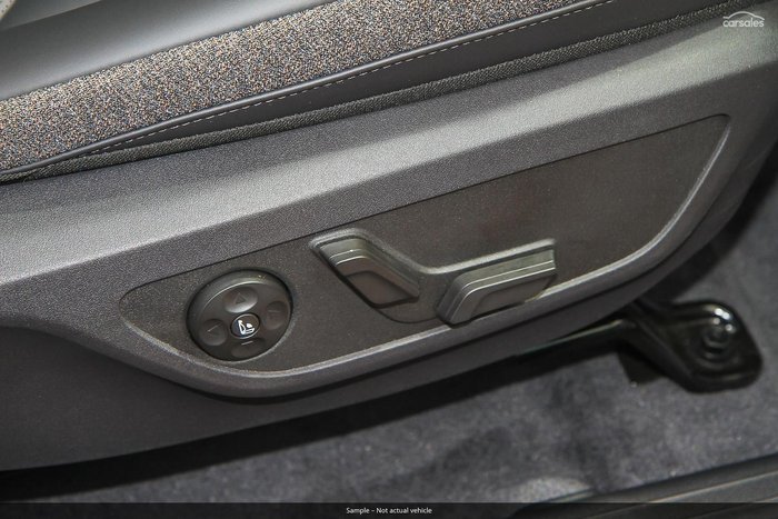 2025 Kia EV5 Air Standard Range OVc MY26 Clear White