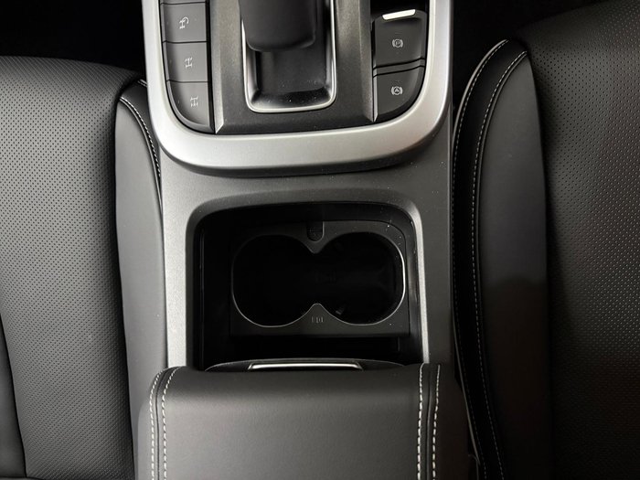 2025 GWM Tank 300 Ultra P01 4X4 On Demand Pearl White