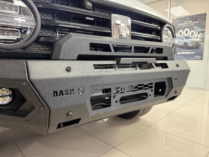 2025 GWM Tank 300 Ultra P01 4X4 On Demand Pearl White