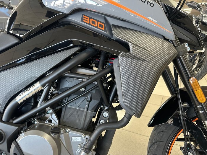 2022 CFMOTO 300NK NK Grey