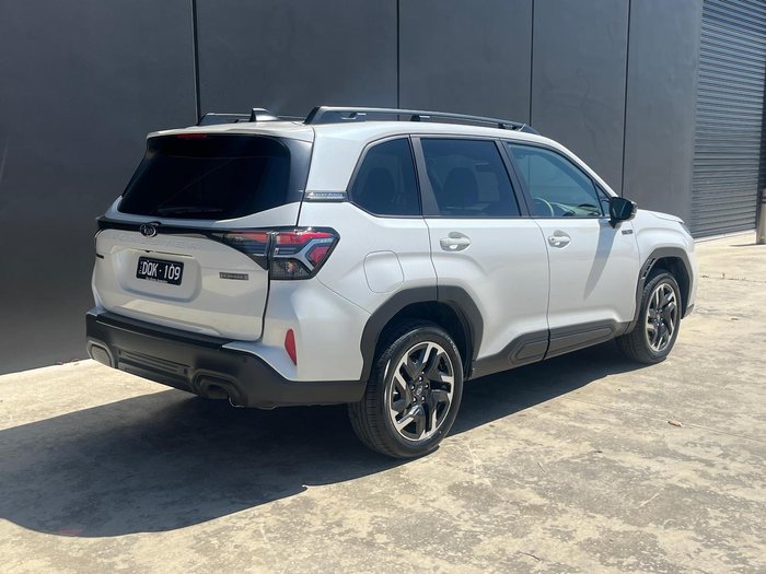 2025 Subaru Forester Hybrid