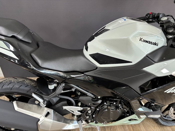 2026 Kawasaki 2026 Kawasaki 500CC NINJA 500 SE (LAMS) SPORTS WHITE