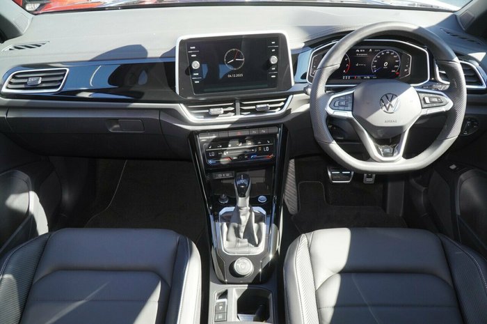 2025 Volkswagen T-Roc 140TSI R-Line