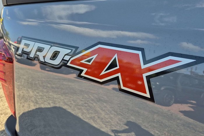 2023 Nissan Navara PRO-4X