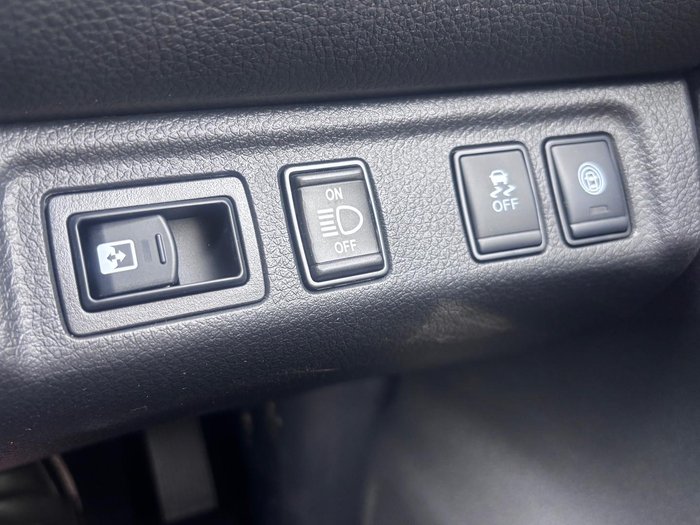 2025 Nissan Navara PRO-4X Warrior D23 MY25 4X4 Dual Range Stealth Grey