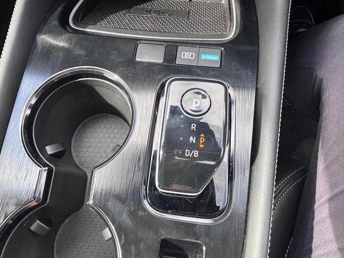 2025 Nissan X-TRAIL Ti-L e-POWER T33 MY25 Four Wheel Drive Ivory Pearl / Black Roof