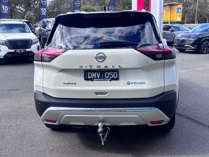 2025 Nissan X-TRAIL Ti-L e-POWER T33 MY25 Four Wheel Drive Ivory Pearl / Black Roof