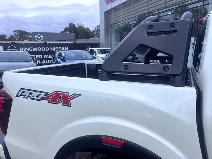 2025 Nissan Navara PRO-4X D23 MY25 4X4 Dual Range White Pearl