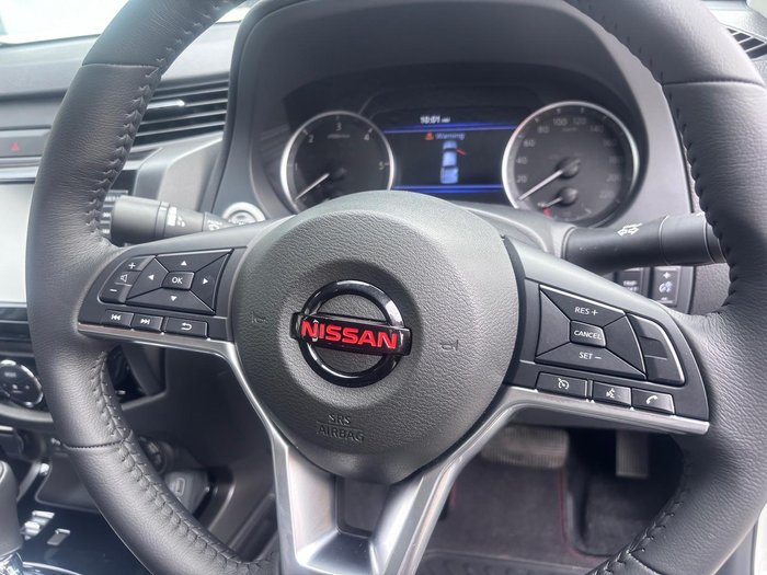 2025 Nissan Navara PRO-4X D23 MY25 4X4 Dual Range White Pearl