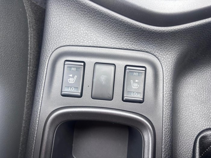 2025 Nissan Navara PRO-4X D23 MY25 4X4 Dual Range White Pearl