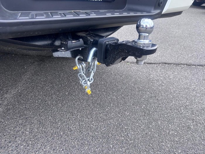 2025 Nissan Navara PRO-4X D23 MY25 4X4 Dual Range White Pearl