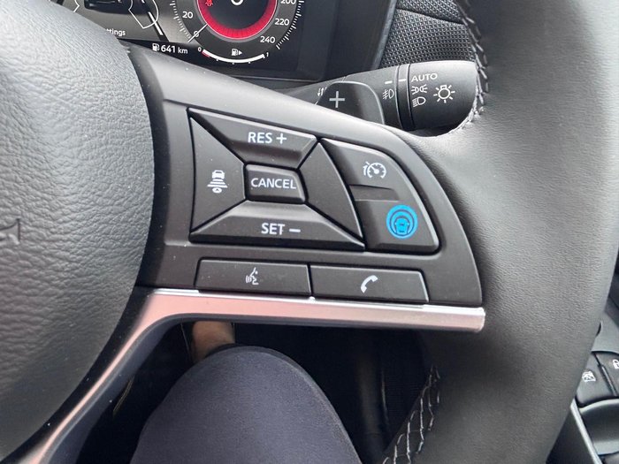 2024 Nissan JUKE ST-L F16 MY24 Black Onyx