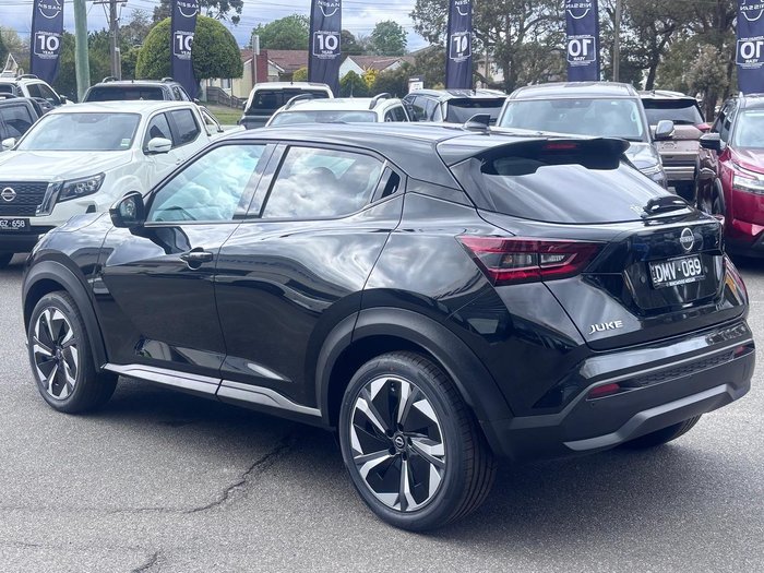 2024 Nissan JUKE ST-L F16 MY24 Black Onyx