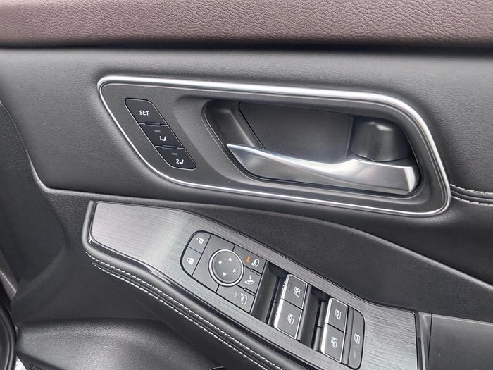 2025 Nissan X-TRAIL Ti-L