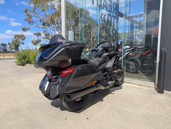 2024 Honda GL1800DA ABS GOLDWING TOUR PRE GREY