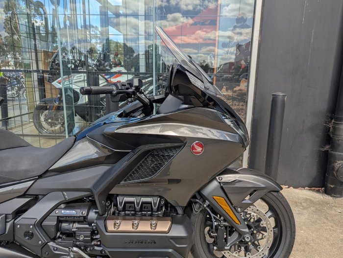 2024 Honda GL1800DA ABS GOLDWING TOUR PRE GREY