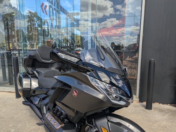 2024 Honda GL1800DA ABS GOLDWING TOUR PRE GREY