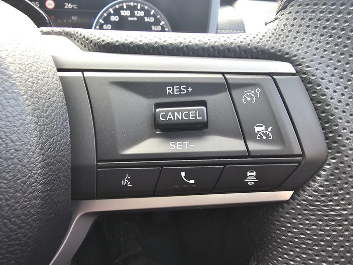 2025 Mitsubishi Triton GLS