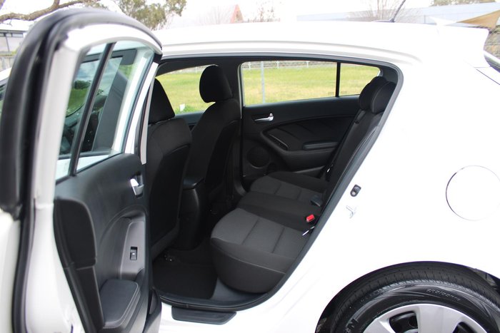 2017 Kia Cerato S YD MY18 Clear White