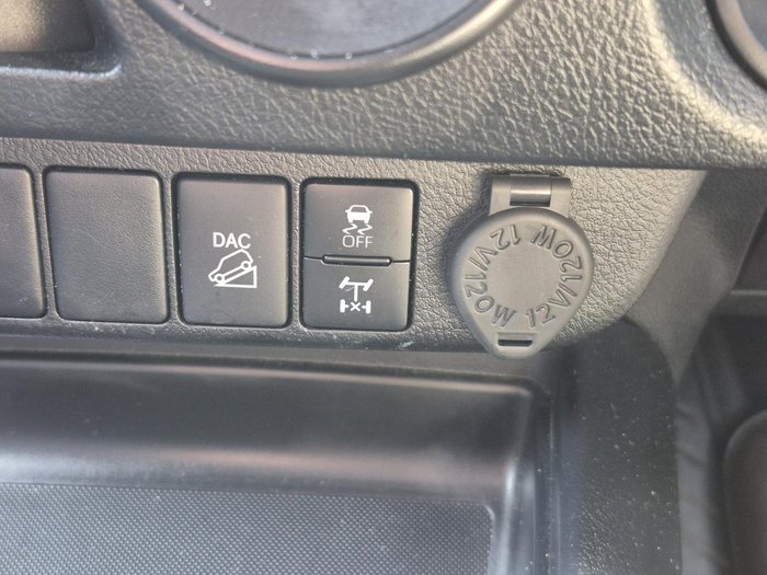 2021 Toyota Hilux SR GUN126R 4X4 Dual Range Glacier White