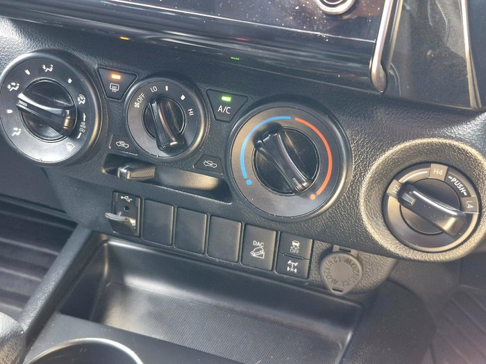 2021 Toyota Hilux SR GUN126R 4X4 Dual Range Glacier White