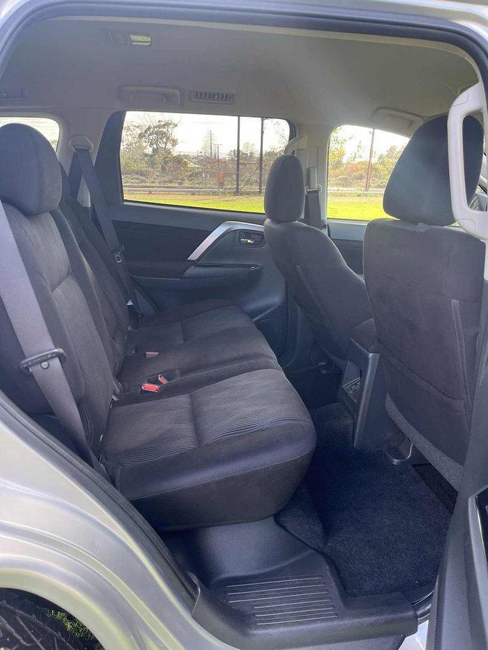 2021 Mitsubishi Pajero Sport GLX