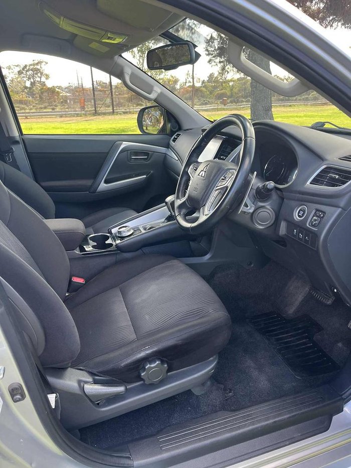 2021 Mitsubishi Pajero Sport GLX