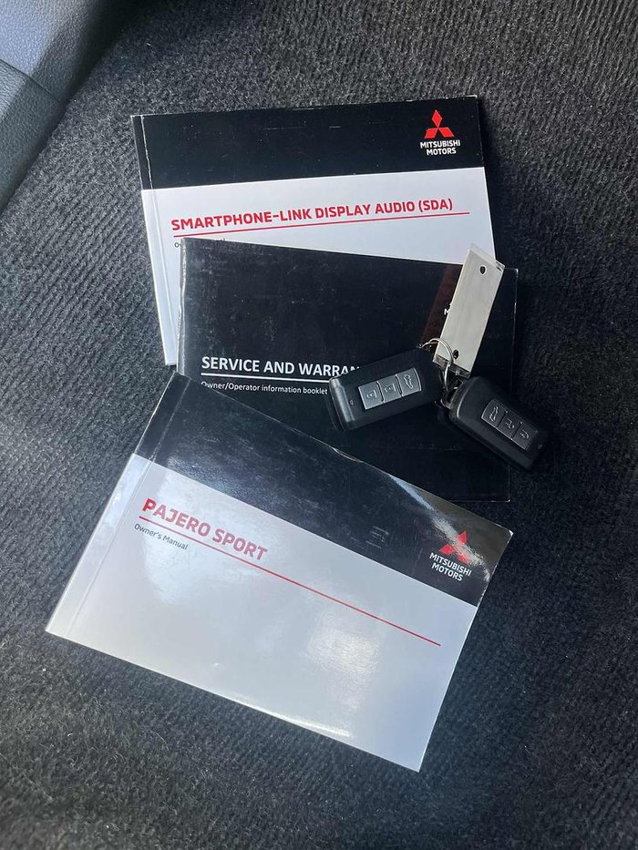 2021 Mitsubishi Pajero Sport GLX